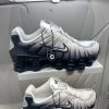 WhatsApp Image 2025-12-18 at 10.04.26 AM (1) Nike Shox – Leistung, Komfort & sportlicher Style