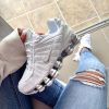 WhatsApp Image 2025-12-18 at 10.04.57 AM (2) Nike Shox – Leistung, Komfort & sportlicher Style